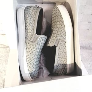 Steve Madden Willow Grey size 8